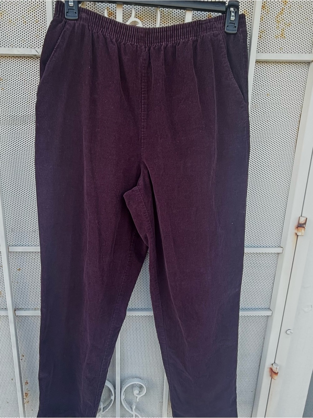 Sarah Bentley 12 Purple Corduroy Pants straight leg cotton Casual Comfort plum